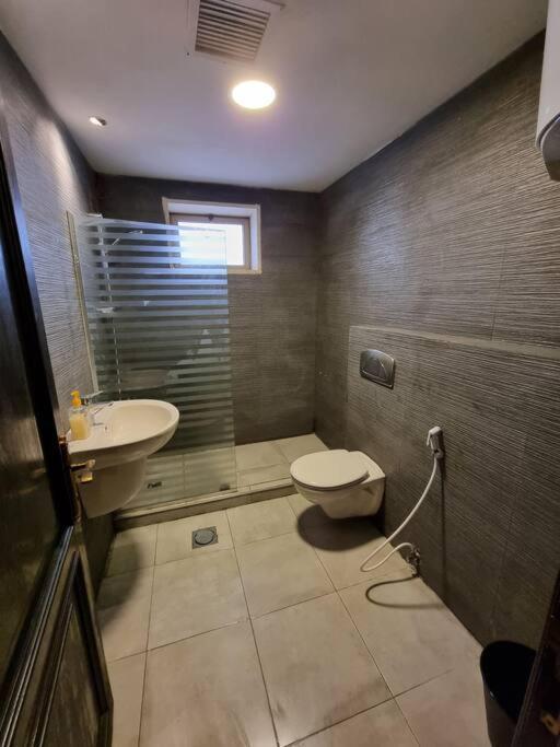 Deir Ghbar 3 Rooms Apart Amman Exterior photo