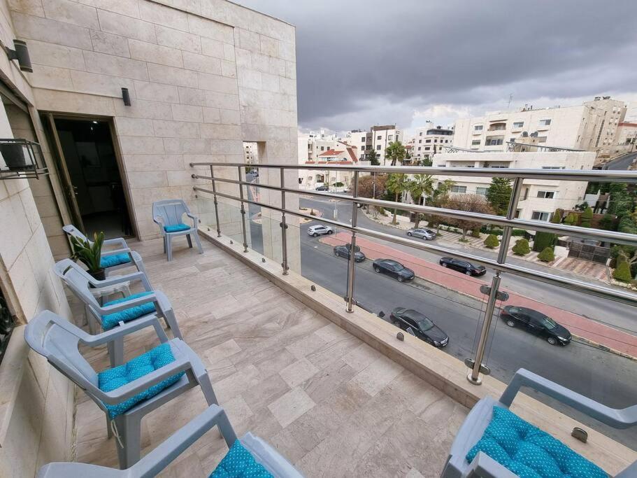 Deir Ghbar 3 Rooms Apart Amman Exterior photo
